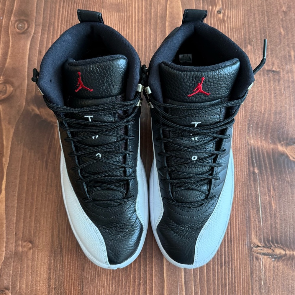 Jordan 12s Retro (Playoffs)